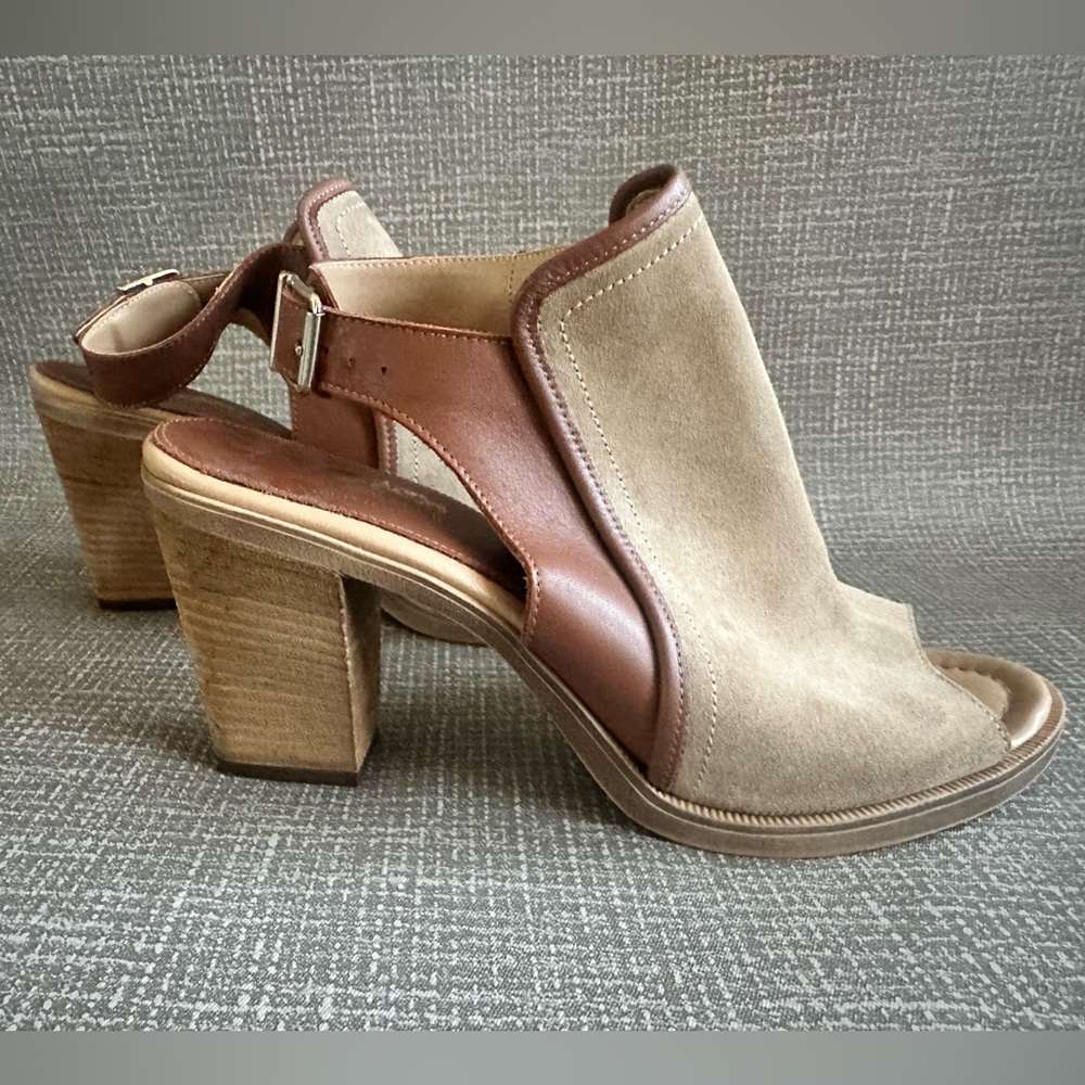 Coach And Four Tan Brown Suede & Leather Peep Toe Block Heel Slingback Size 10 - Picture 4 of 13